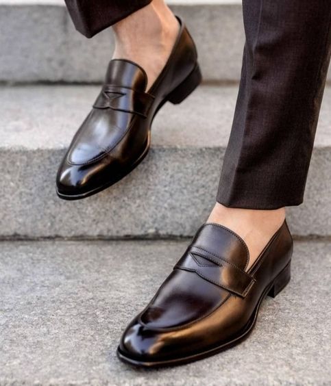 Classic Black Leather Loafer
